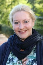 contactPerson.contactPerson.title