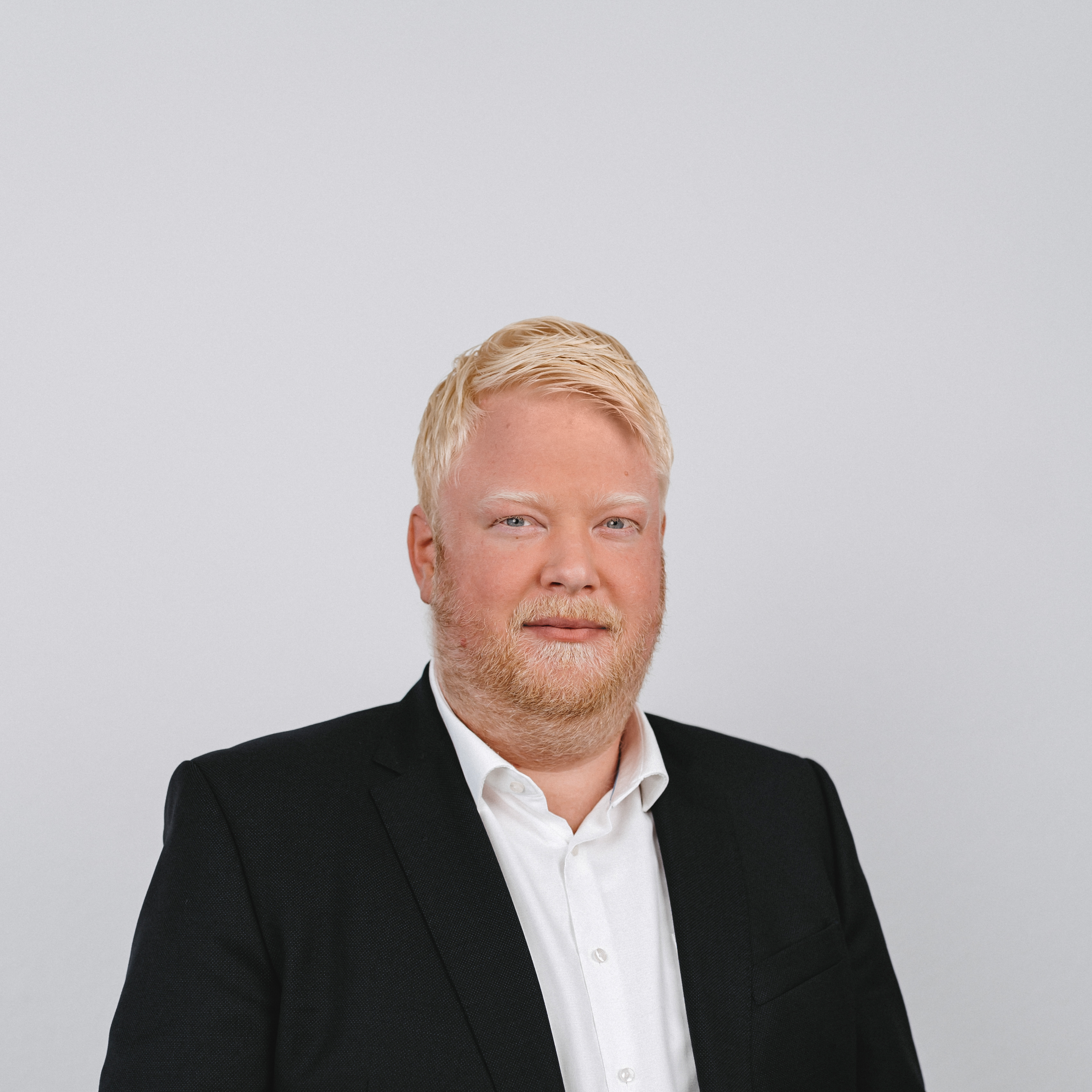 contactPerson.contactPerson.title