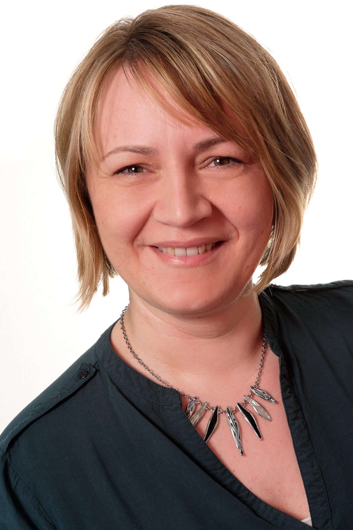 contactPerson.contactPerson.title