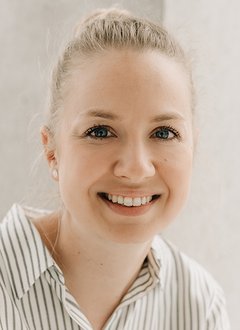 contactPerson.contactPerson.title