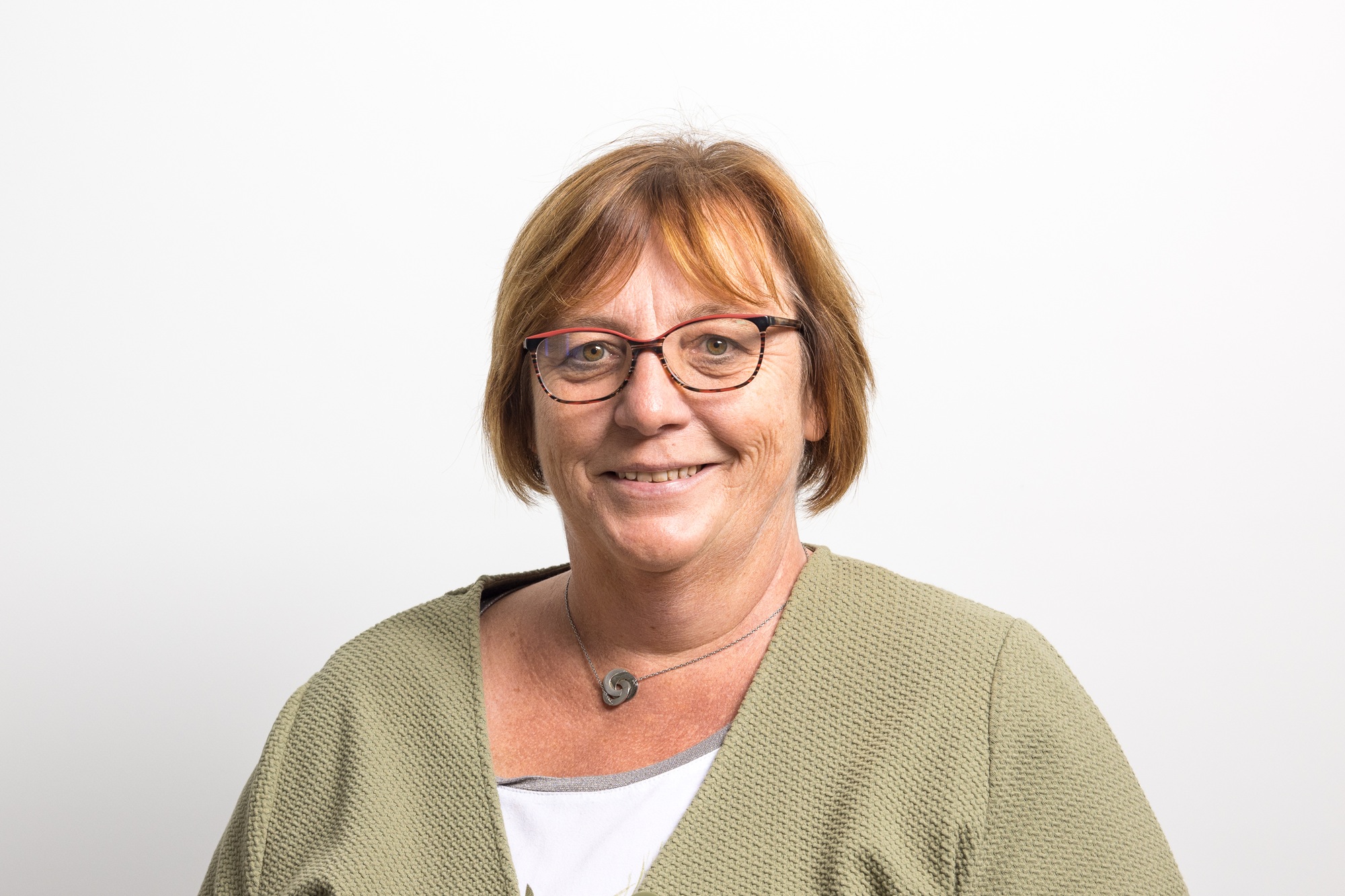 contactPerson.contactPerson.title