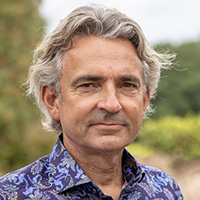 contactPerson.contactPerson.title