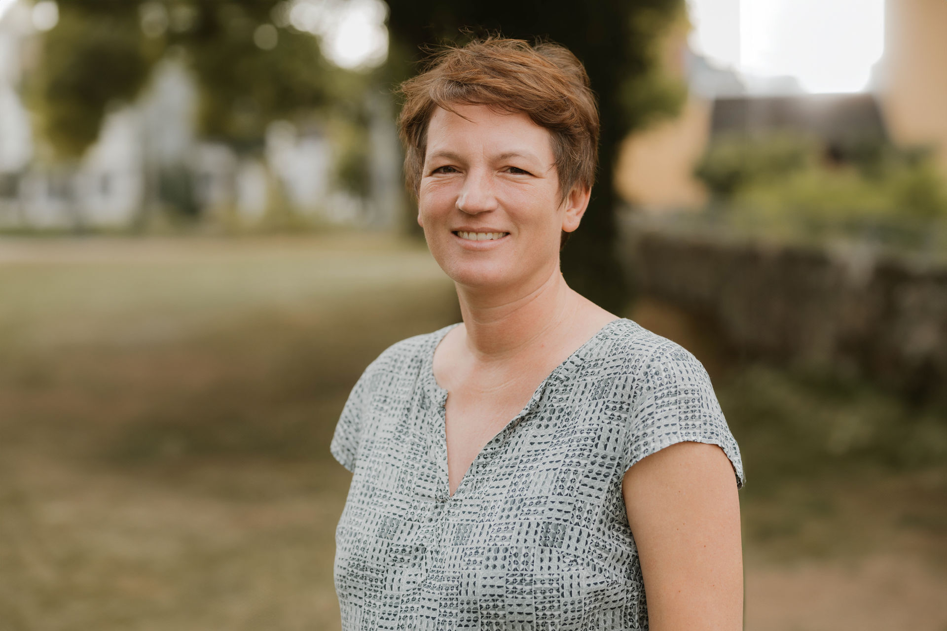 contactPerson.contactPerson.title