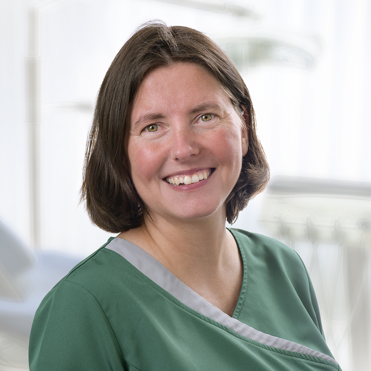 contactPerson.contactPerson.title