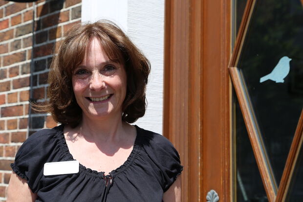 contactPerson.contactPerson.title