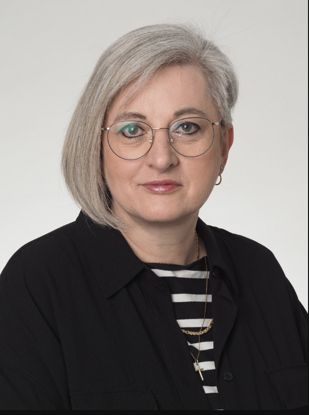 contactPerson.contactPerson.title