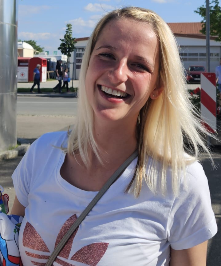 contactPerson.contactPerson.title