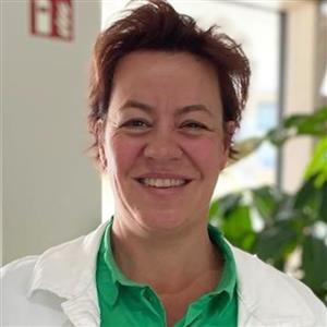 contactPerson.contactPerson.title