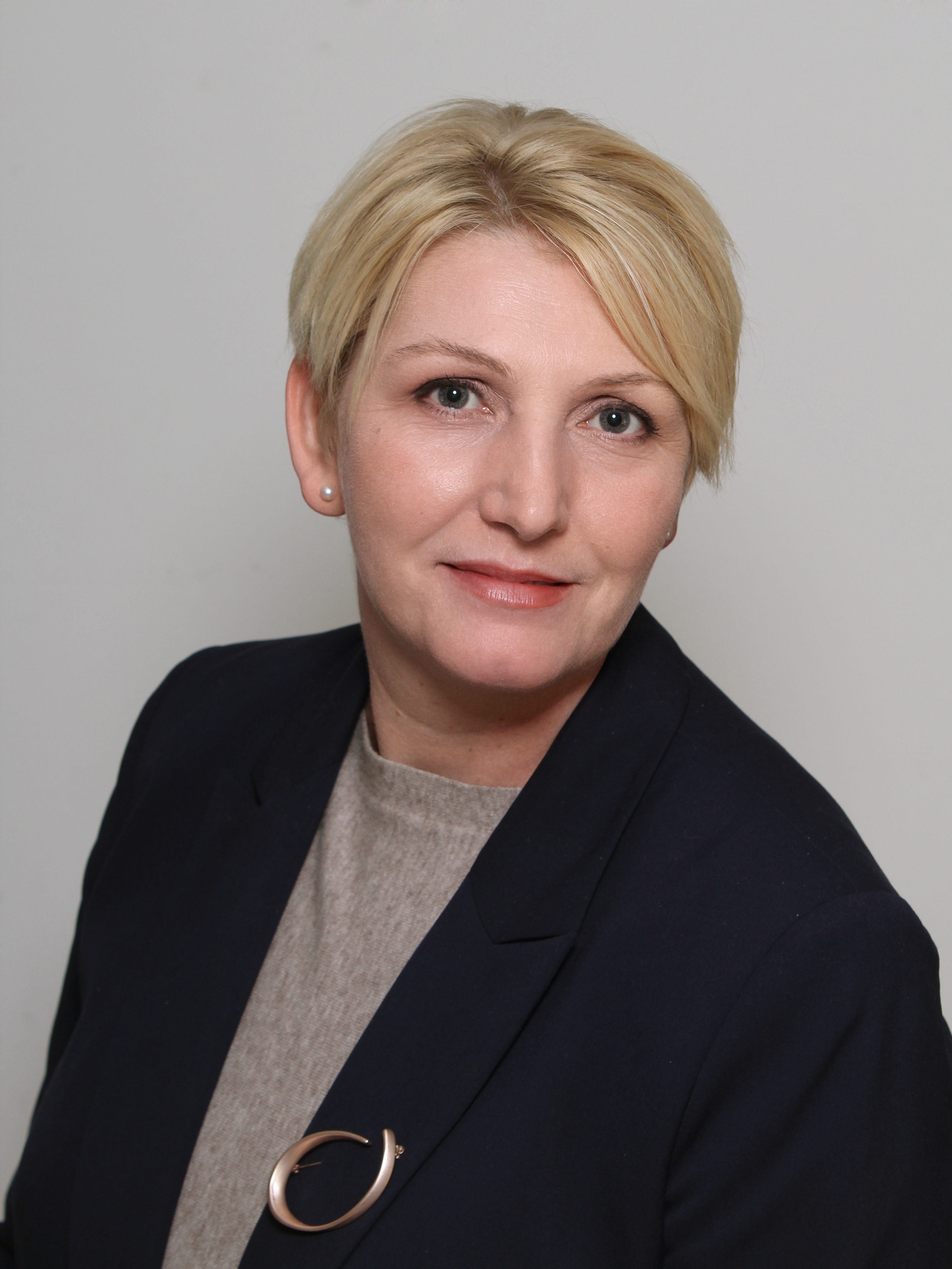 contactPerson.contactPerson.title