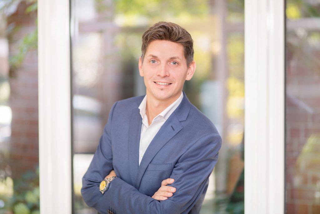 contactPerson.contactPerson.title