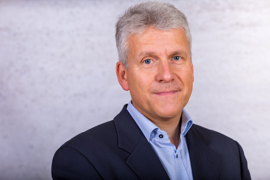 contactPerson.contactPerson.title