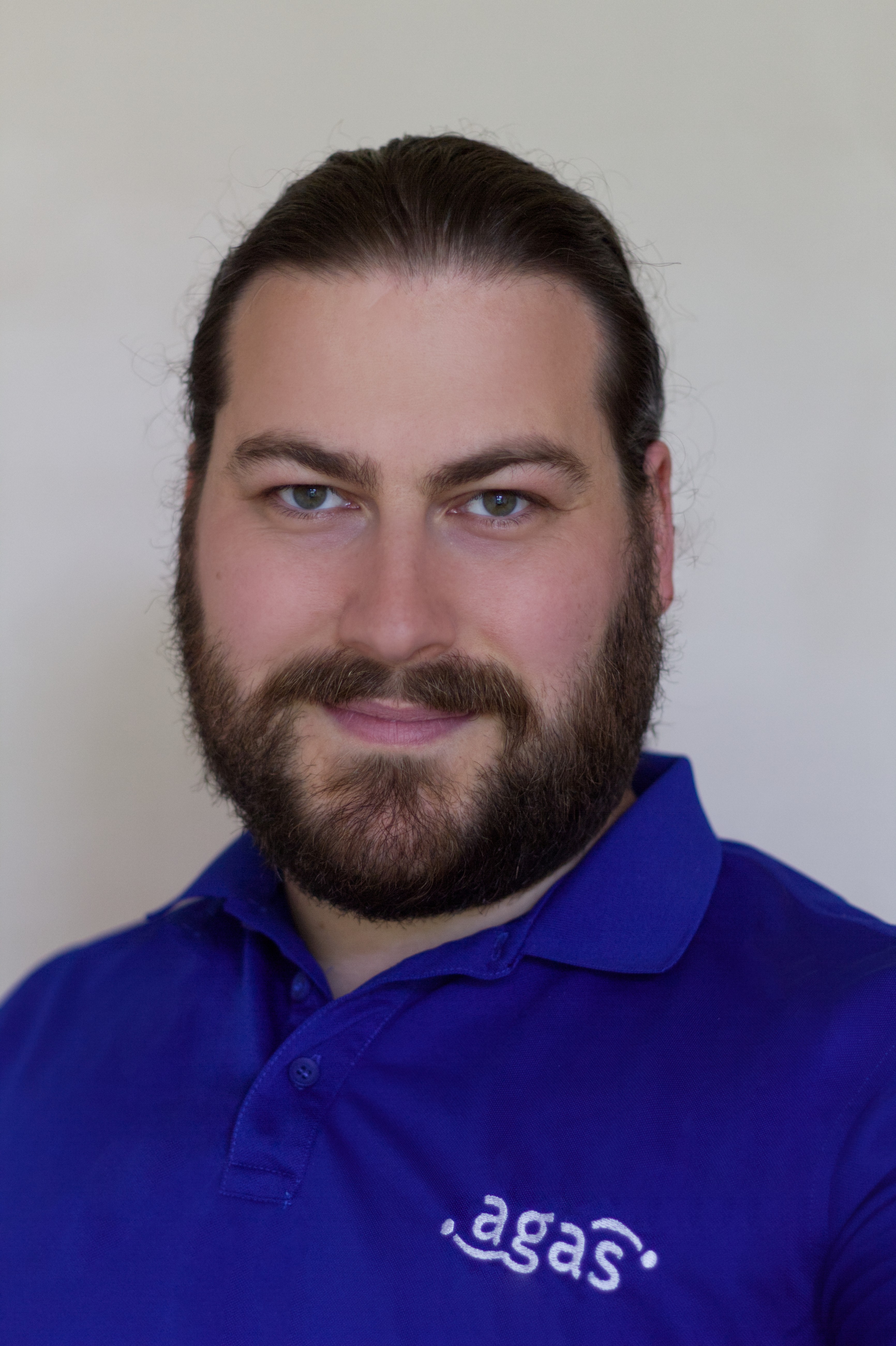 contactPerson.contactPerson.title