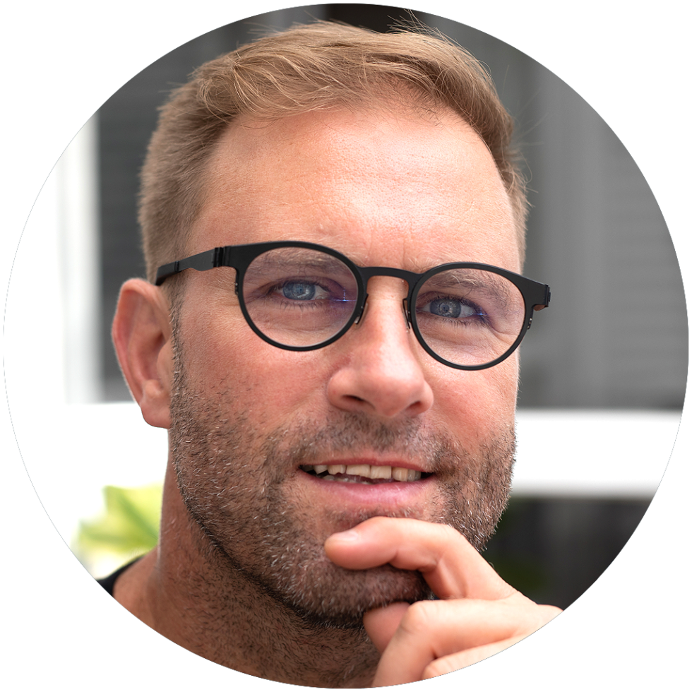 contactPerson.contactPerson.title