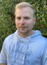 contactPerson.contactPerson.title