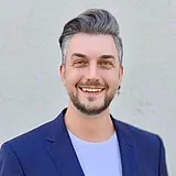 contactPerson.contactPerson.title
