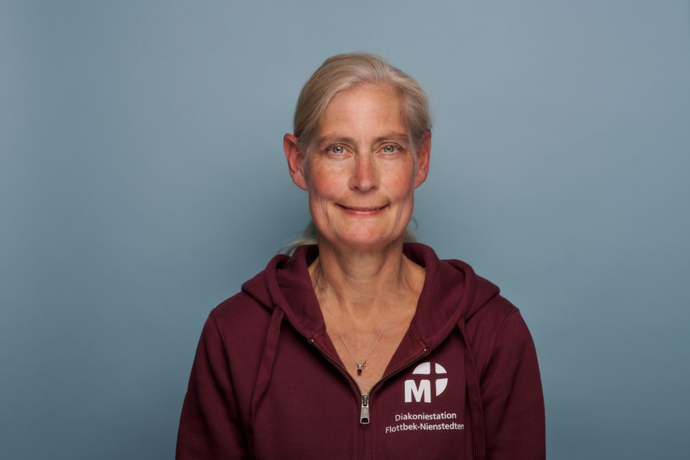 contactPerson.contactPerson.title