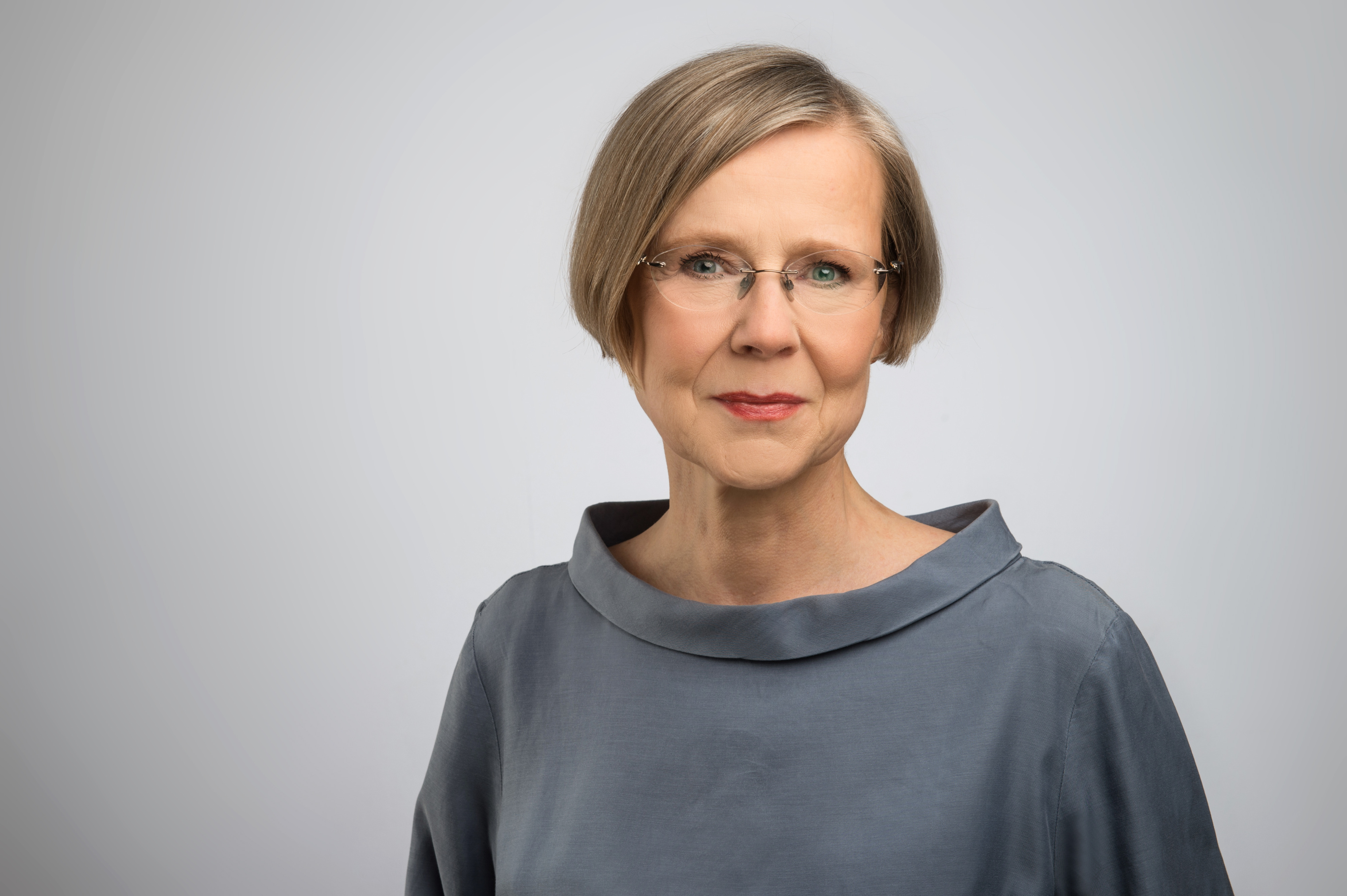 contactPerson.contactPerson.title