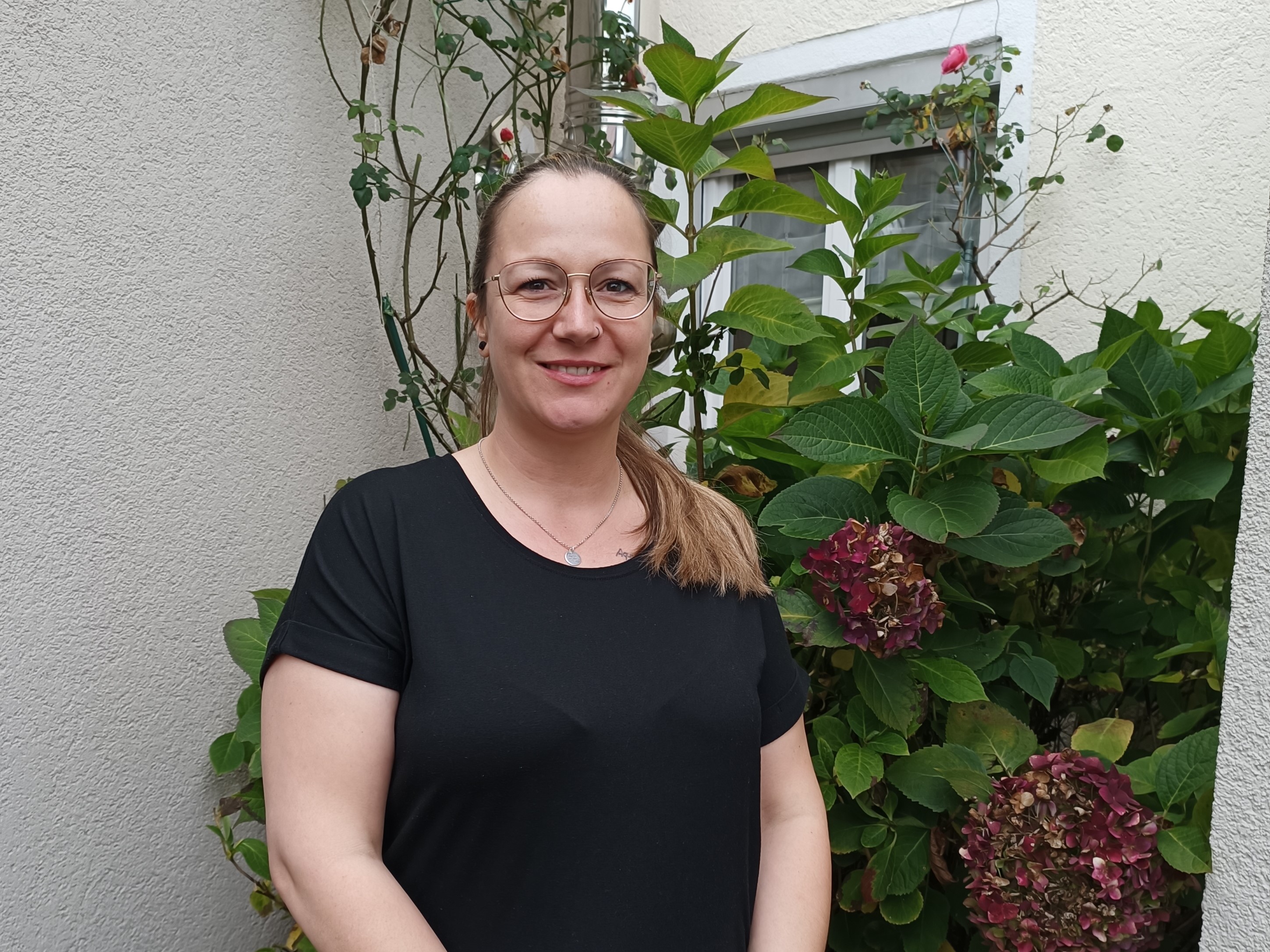 contactPerson.contactPerson.title