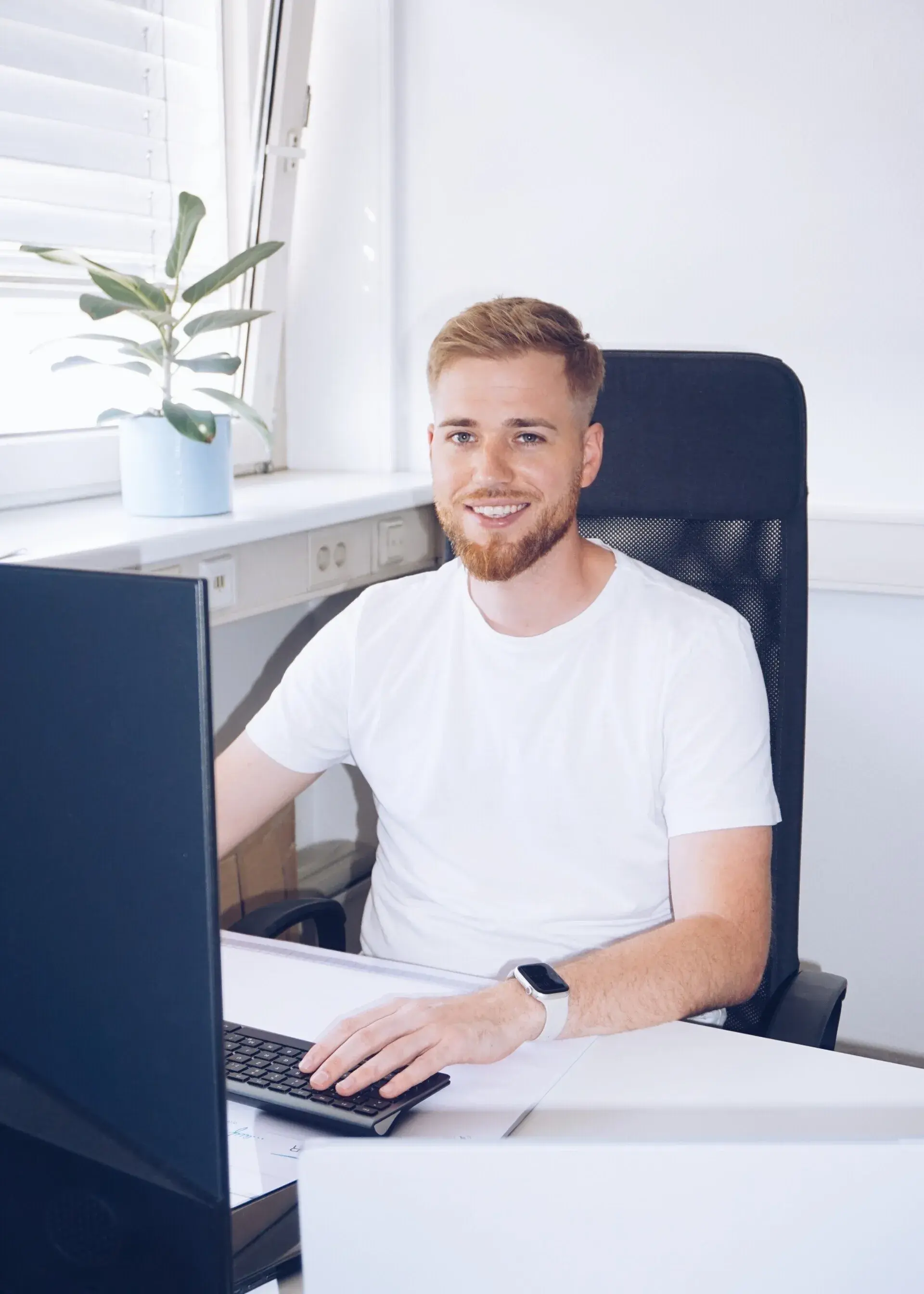 contactPerson.contactPerson.title