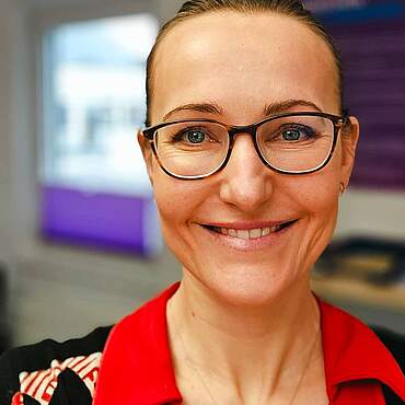 contactPerson.contactPerson.title