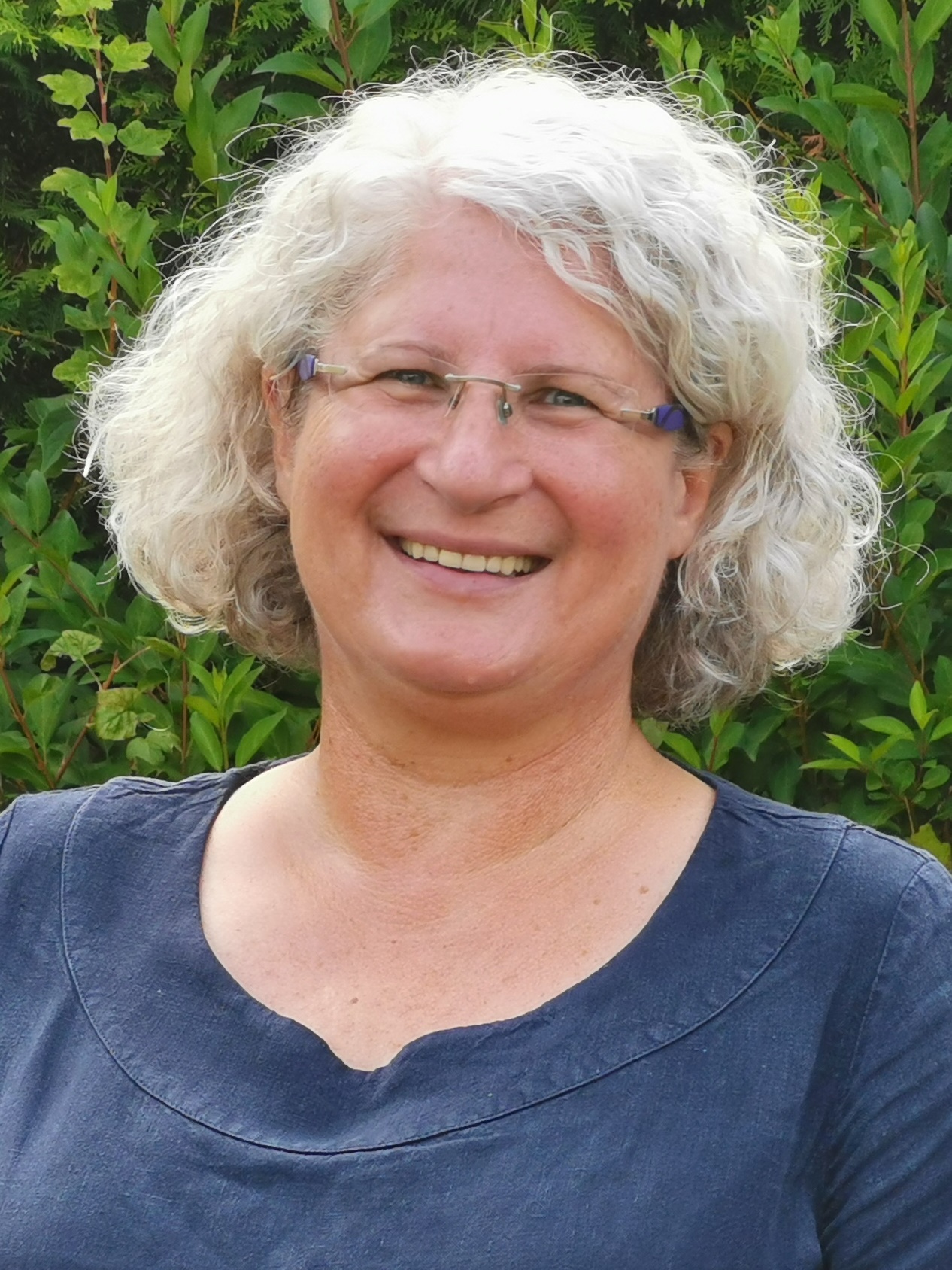 contactPerson.contactPerson.title