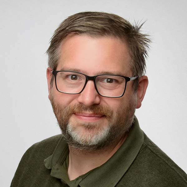 contactPerson.contactPerson.title