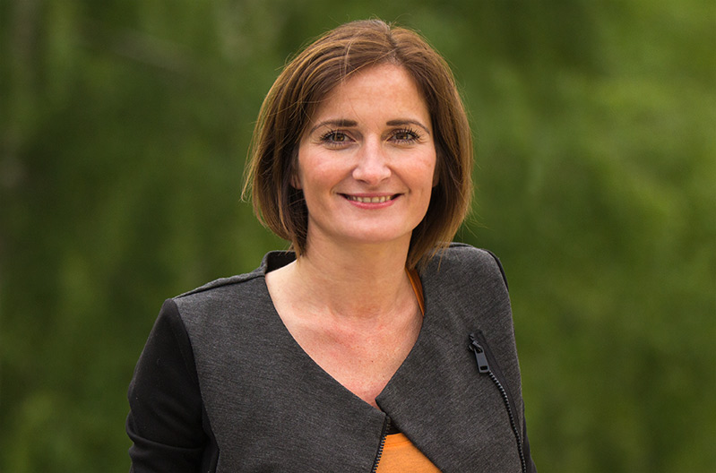 contactPerson.contactPerson.title