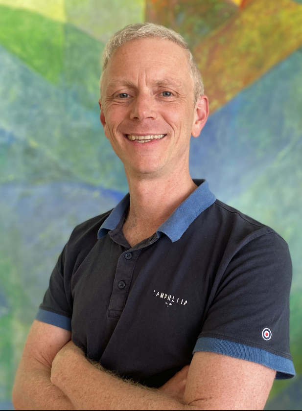 contactPerson.contactPerson.title