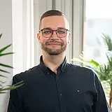 contactPerson.contactPerson.title