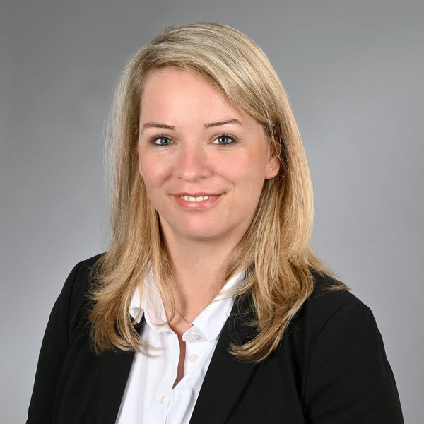 contactPerson.contactPerson.title