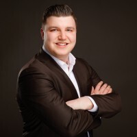 contactPerson.contactPerson.title