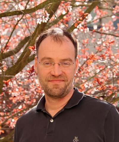 contactPerson.contactPerson.title