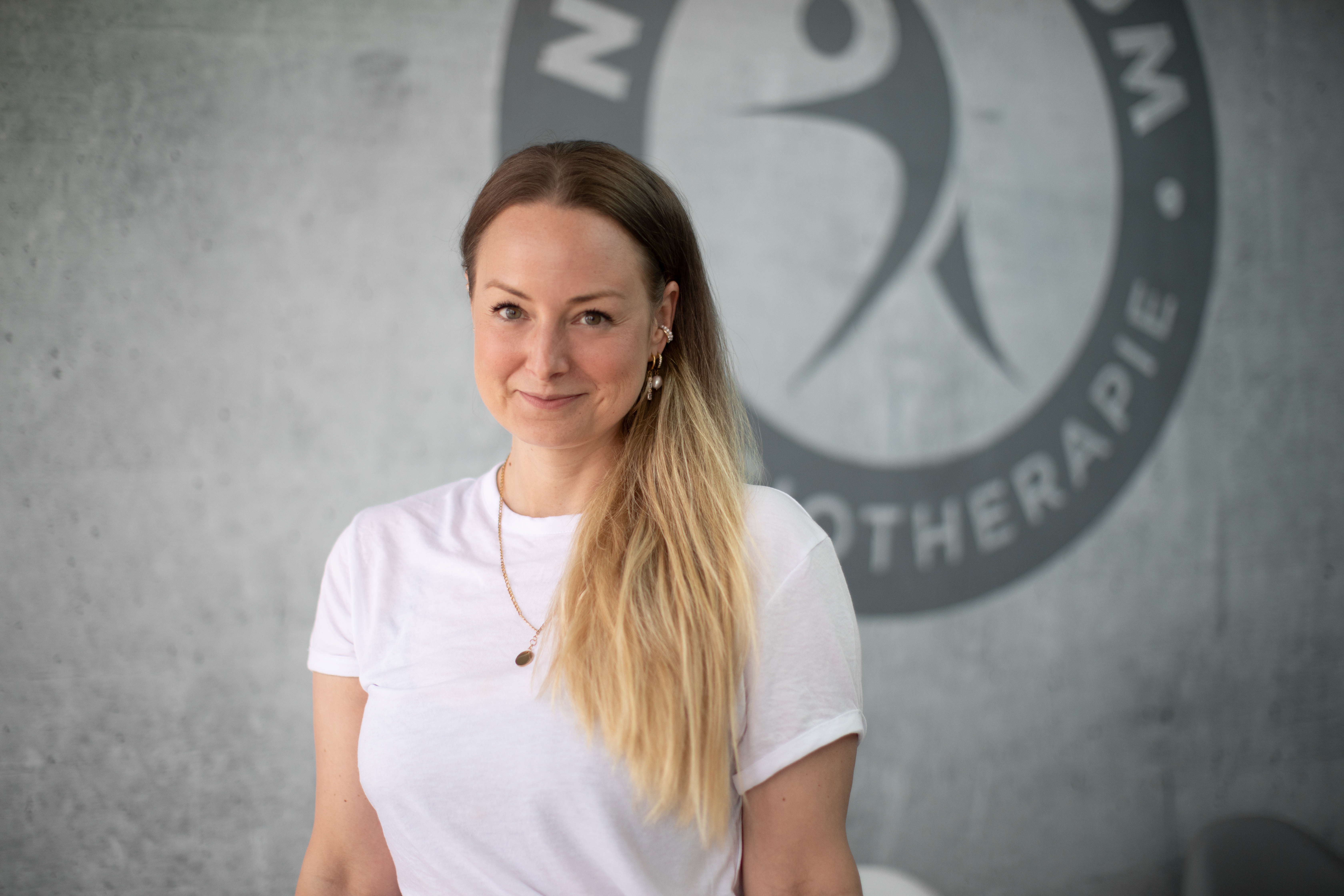 contactPerson.contactPerson.title