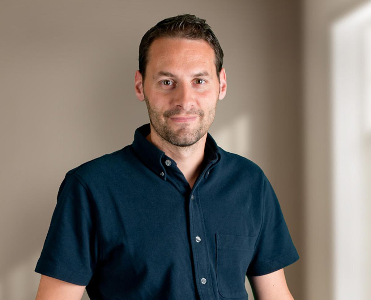 contactPerson.contactPerson.title