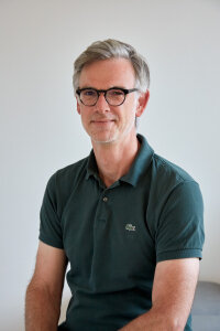 contactPerson.contactPerson.title