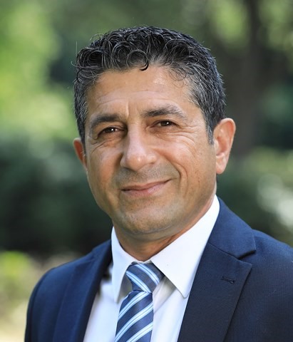 contactPerson.contactPerson.title