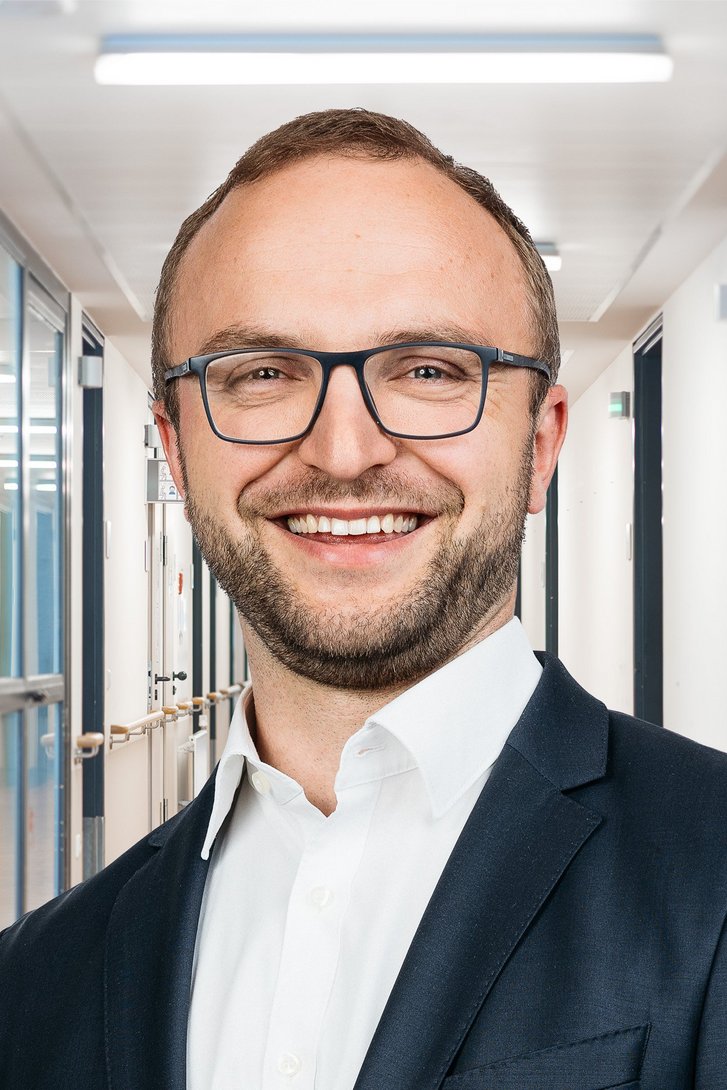 contactPerson.contactPerson.title